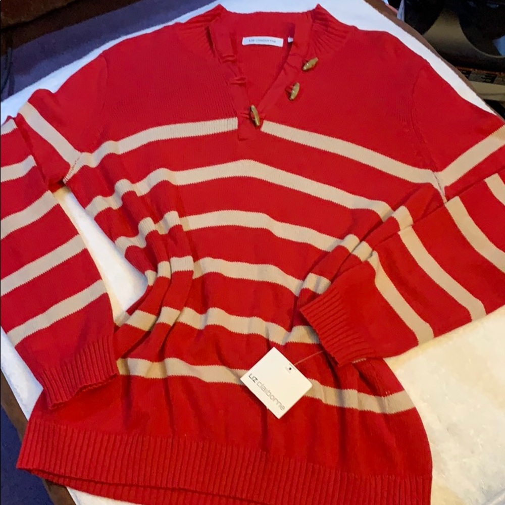 NEW WITH TAGS LIZ CLAIBORNE SWEATER